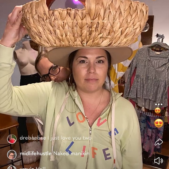 Gunpowderlime is live🍋🟩 - Picture 5 of 5